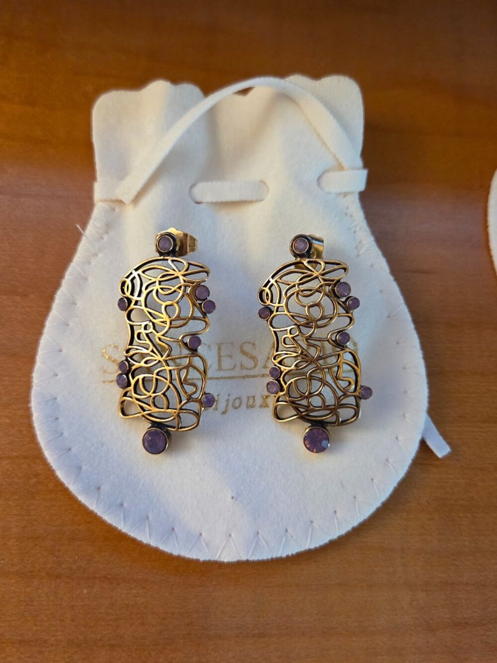 Italian Boutique Handmade Art Nouveau Bronze and Lilac Crystals Earrings New